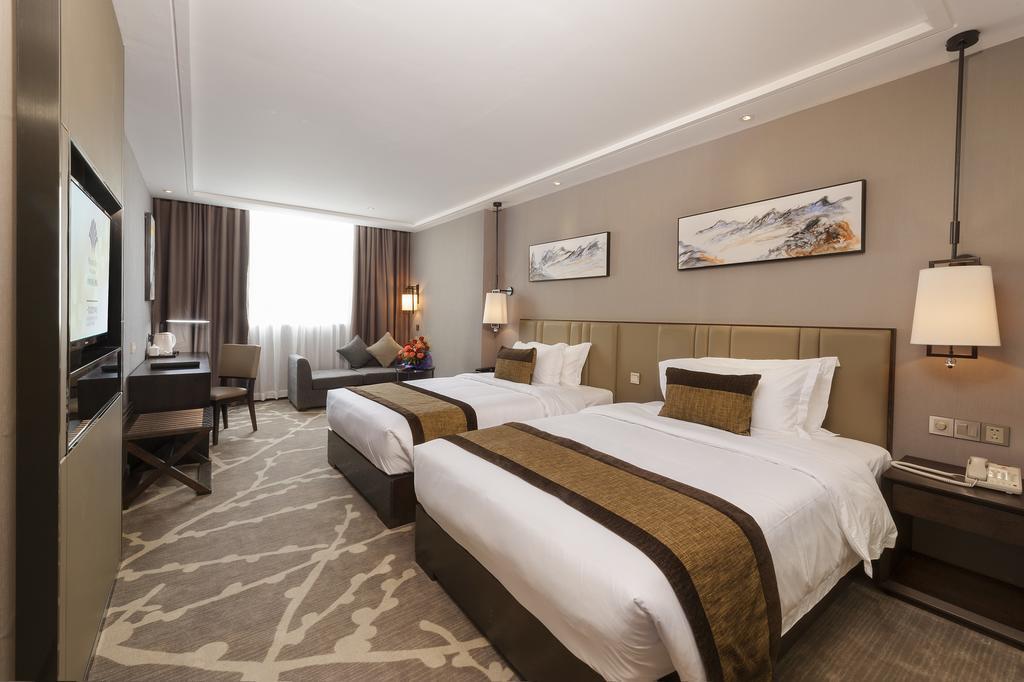 Phoenix Valley Holiday Hotel Zhuhai Ruang foto